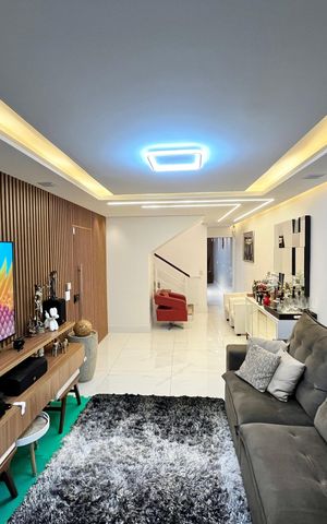 Casa para alugar com 200m², 3 quartos e 6 vagas Casa para alugar com 200m², 3 quartos e 6 vagasSala