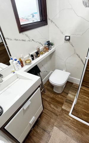 Casa para alugar com 200m², 3 quartos e 6 vagas Casa para alugar com 200m², 3 quartos e 6 vagasBanheiro da Suíte 3