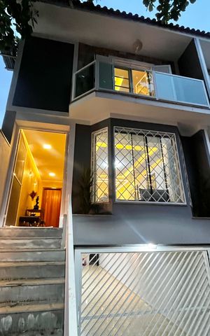 Casa para alugar com 200m², 3 quartos e 6 vagas Casa para alugar com 200m², 3 quartos e 6 vagasFachada