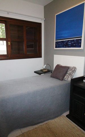 Casa de condomínio para alugar com 450m², 4 quartos e 6 vagasQuarto 1