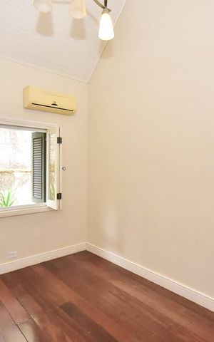 Casa à venda com 271m², 3 quartos e 4 vagasSuíte 1