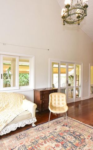 Casa à venda com 271m², 3 quartos e 4 vagasSala