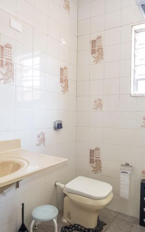 Apartamento à venda com 400m², 4 quartos e 2 vagas Apartamento à venda com 400m², 4 quartos e 2 vagasBanheiro
