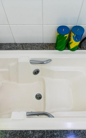 Casa à venda com 359m², 3 quartos e 2 vagas Casa à venda com 359m², 3 quartos e 2 vagasBanheiro da Suíte 2