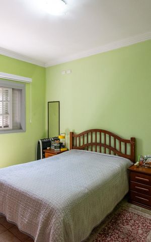 Casa à venda com 359m², 3 quartos e 2 vagas Casa à venda com 359m², 3 quartos e 2 vagasSuíte 1