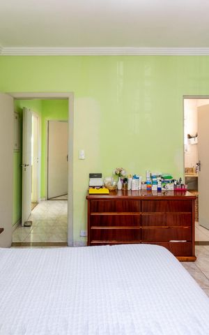 Casa à venda com 359m², 3 quartos e 2 vagas Casa à venda com 359m², 3 quartos e 2 vagasSuíte 1
