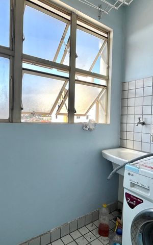 Apartamento à venda com 53m², 2 quartos e 1 vaga Apartamento à venda com 53m², 2 quartos e 1 vagaÁrea de Serviço