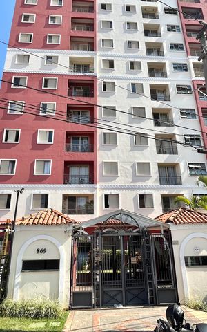 Apartamento à venda com 53m², 2 quartos e 1 vaga Apartamento à venda com 53m², 2 quartos e 1 vagaFachada