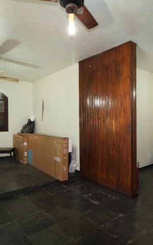 Casa de condomínio à venda com 870m², 4 quartos e 7 vagasCasa 1 - Sala
