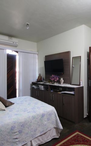 Casa de condomínio à venda com 870m², 4 quartos e 7 vagasCasa 2 - Quarto 2
