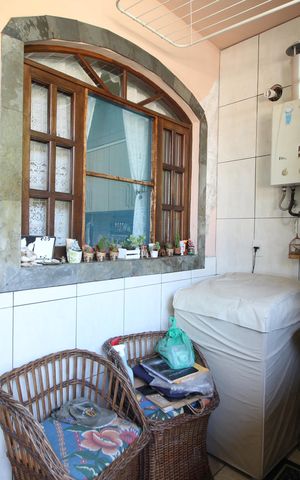 Casa de condomínio à venda com 870m², 4 quartos e 7 vagasCasa 2 - Área de Serviço