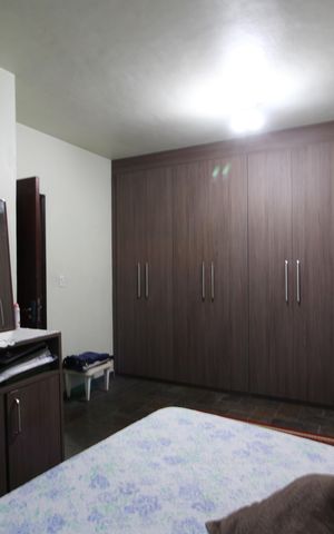 Casa de condomínio à venda com 870m², 4 quartos e 7 vagasCasa 2 - Quarto 2
