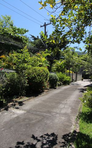 Casa de condomínio à venda com 870m², 4 quartos e 7 vagasGaragem
