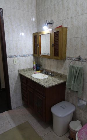 Casa de condomínio à venda com 870m², 4 quartos e 7 vagasCasa 1 - Banheiro Social