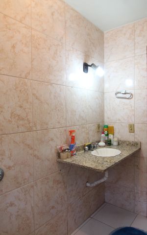 Casa de condomínio à venda com 870m², 4 quartos e 7 vagasCasa 1 - Quarto 3 (Suíte)