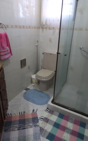Casa de condomínio à venda com 870m², 4 quartos e 7 vagasCasa 2 - Banheiro Social 1