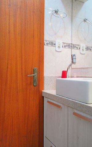 Casa à venda com 93m², 3 quartos e 1 vagaLavabo