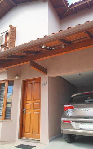 Casa à venda com 93m², 3 quartos e 1 vagaGaragem
