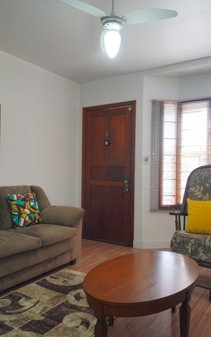 Casa à venda com 93m², 3 quartos e 1 vagaSala