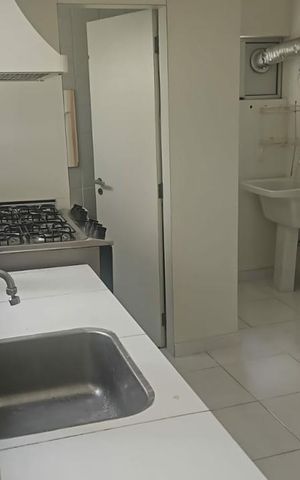 Apartamento para alugar com 102m², 2 quartos e 1 vaga