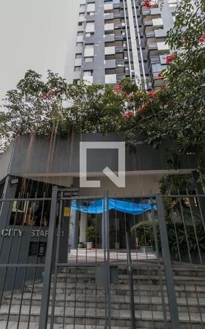 Apartamento à venda com 60m², 2 quartos e 1 vaga Apartamento à venda com 60m², 2 quartos e 1 vagaFachada