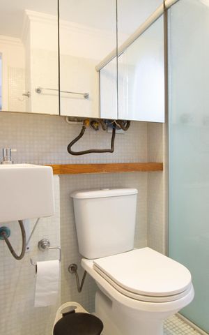 Apartamento à venda com 60m², 2 quartos e 1 vaga Apartamento à venda com 60m², 2 quartos e 1 vagaBanheiro da Suíte