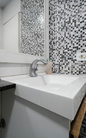 Casa para alugar com 300m², 2 quartos e 4 vagasBanheiro