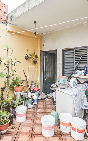 Casa à venda com 129m², 3 quartos e 4 vagas Casa à venda com 129m², 3 quartos e 4 vagasÁrea de Serviço