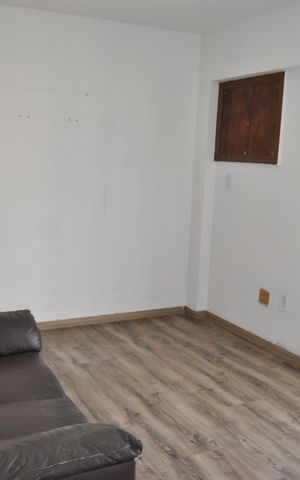 Apartamento à venda com 66m², 3 quartos e 1 vagaSala