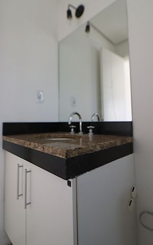 Apartamento à venda com 69m², 2 quartos e 2 vagasBanheiro da Suíte