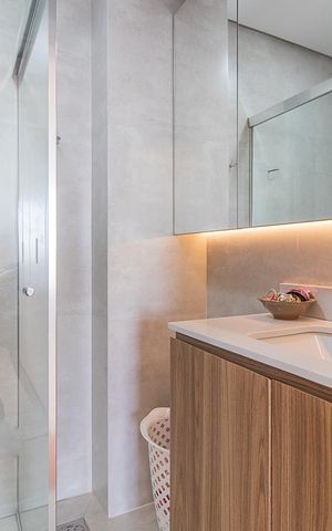 Casa à venda com 230m², 3 quartos e 2 vagasBanheiro da Suíte