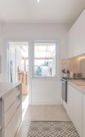 Casa à venda com 230m², 3 quartos e 2 vagasCozinha