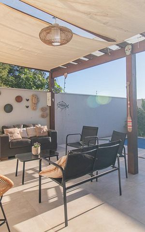 Casa à venda com 230m², 3 quartos e 2 vagasQuintal