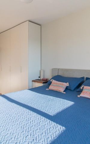 Casa à venda com 230m², 3 quartos e 2 vagasSuíte