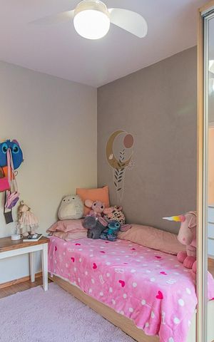 Casa à venda com 230m², 3 quartos e 2 vagasQuarto 2