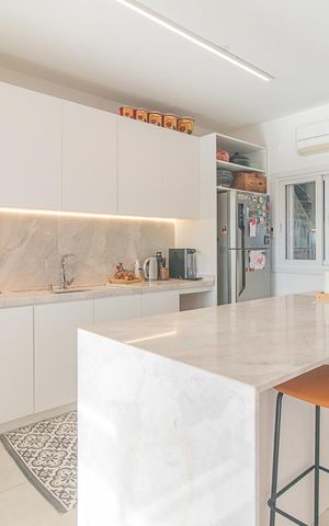 Casa à venda com 230m², 3 quartos e 2 vagasCozinha