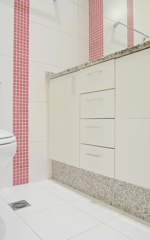 Apartamento para alugar com 72m², 3 quartos e 2 vagasBanheiro Social