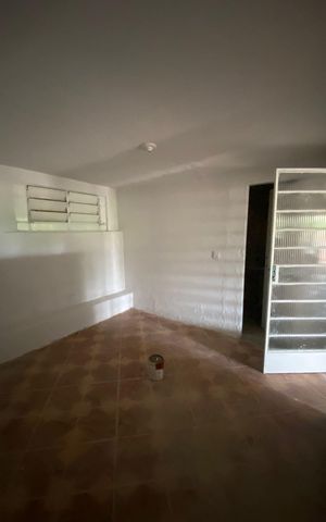 Casa à venda com 800m², 4 quartos e 9 vagas Casa à venda com 800m², 4 quartos e 9 vagasSala