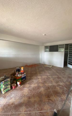 Casa à venda com 800m², 4 quartos e 9 vagas Casa à venda com 800m², 4 quartos e 9 vagasSala