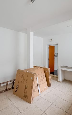 Casa à venda com 194m², 3 quartos e 2 vagas Casa à venda com 194m², 3 quartos e 2 vagasÁrea de Serviço
