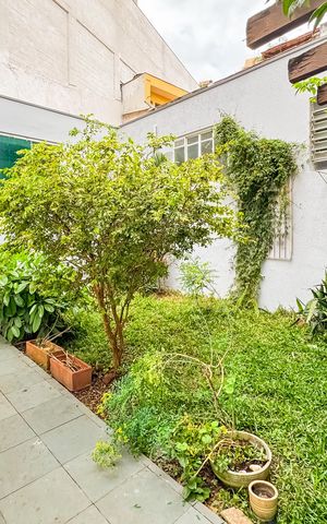 Casa à venda com 194m², 3 quartos e 2 vagas Casa à venda com 194m², 3 quartos e 2 vagasJardim