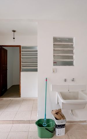 Casa à venda com 194m², 3 quartos e 2 vagas Casa à venda com 194m², 3 quartos e 2 vagasÁrea de Serviço