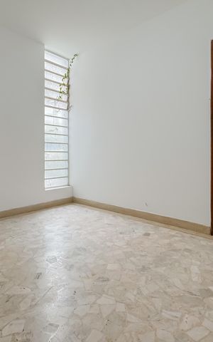 Casa à venda com 194m², 3 quartos e 2 vagas Casa à venda com 194m², 3 quartos e 2 vagasSala de Jantar