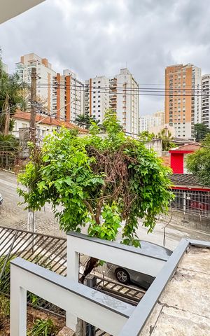 Casa à venda com 194m², 3 quartos e 2 vagas Casa à venda com 194m², 3 quartos e 2 vagasVista do Quarto 2