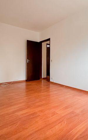 Casa à venda com 194m², 3 quartos e 2 vagas Casa à venda com 194m², 3 quartos e 2 vagasQuarto 2