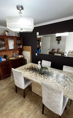 Apartamento à venda com 250m², 3 quartos e 4 vagas Apartamento à venda com 250m², 3 quartos e 4 vagasSala