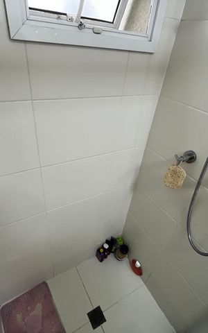 Apartamento à venda com 250m², 3 quartos e 4 vagas Apartamento à venda com 250m², 3 quartos e 4 vagasBanheiro da Suíte 2