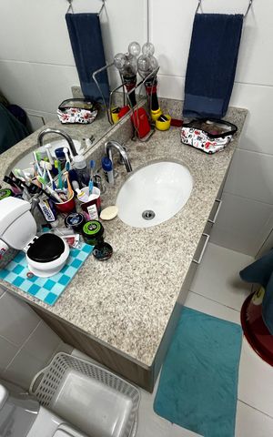 Apartamento à venda com 250m², 3 quartos e 4 vagas Apartamento à venda com 250m², 3 quartos e 4 vagasBanheiro da Suíte 3