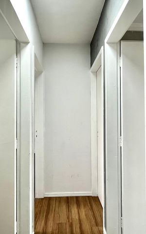Apartamento à venda com 75m², 3 quartos e 1 vaga Apartamento à venda com 75m², 3 quartos e 1 vagaCorredor