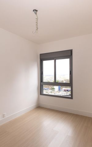 Apartamento à venda com 240m², 4 quartos e 4 vagas Apartamento à venda com 240m², 4 quartos e 4 vagasSuíte 2